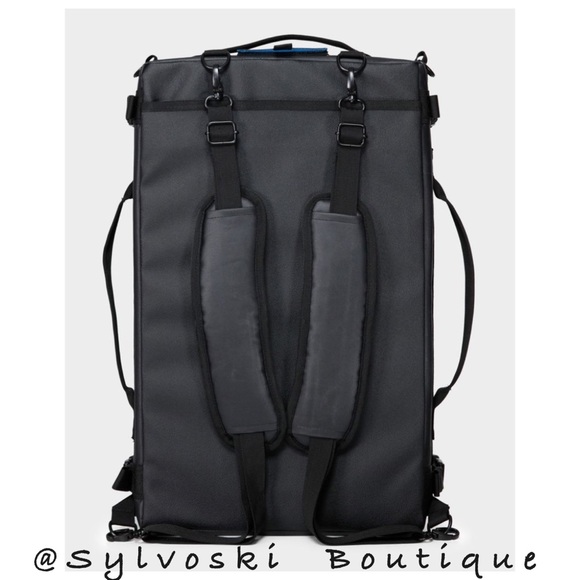 🔥RVCA ZAK N. CAMERA DUFFEL BAG NWT - Picture 4 of 6